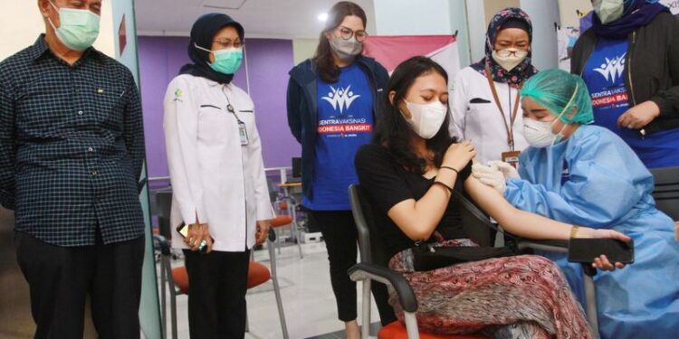 Sentra Vaksinasi Indonesia Bangkit di Medan Berakhir