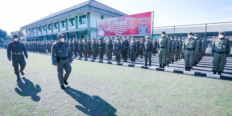 Walikota Bandung Minta Satpol PP Perketat Pengawasan