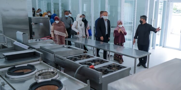 Kadisdik, Melalui SMK BLUD, Jasa Teaching Factory Dapat Dimanfaatkan Publik