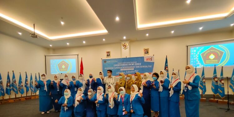 Di Mukernas Kendari, IKWI Jabar Bahas Program Kerja