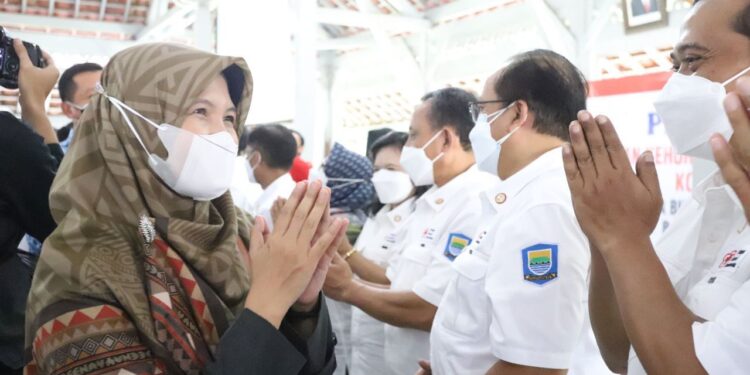 DPRD Minta PMI Kota Bandung Tingkatkan Pelayanan Kemanusiaan