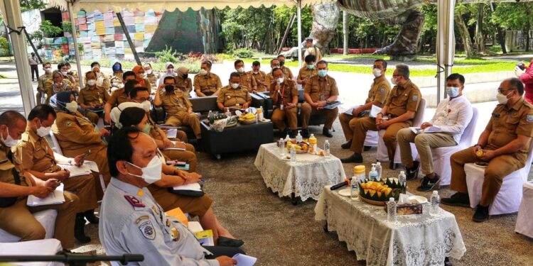 Penuhi Janji Politik, Yana Fokus Pembangunan Infrastruktur, Ruang Publik dan Pengelolaan Sampah