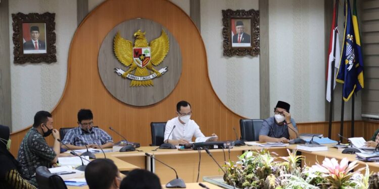 Dewan Minta BUMD Kota Bandung Benahi Internal Perusahaan