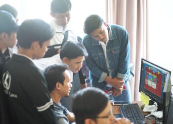 Tingkatkan Bahasa Inggris, Solve Education! Libatkan Gita Wirjawan