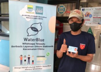 Waterblue: Pembuatan E-KTP dan KK Kecamatan Cibiru Cukup Lewat Whatsapp 
