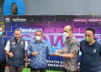 Berikan Free Wifi di 40 Taman Kota, Bali Tower Turut Dukung Bandung Smart City