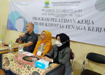 Edwin Senjaya Tekankan Pentingnya Penata Rias Tekuni Profesi