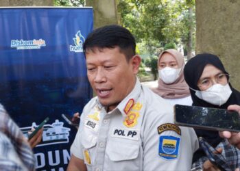 Satpol PP Tegaskan akan Tebang Reklame Ilegal