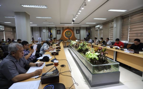 Ketua DPRD Apresiasi Kinerja Banggar DPRD dan TAPD Kota Bandung