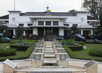 Pemkot Bandung Wujudkan Pelayanan Unggulan Melalui Pengembangan Transformasi Digital