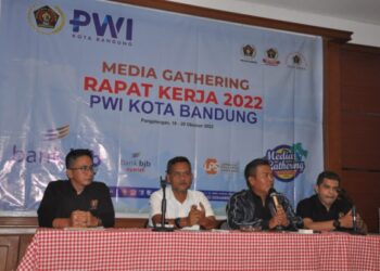 Rapat Kerja PWI Kota Bandung, Optimallkan Program Pembangunan dan Pemulihan Ekonomi Daerah