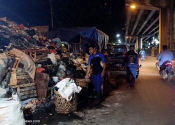 Sampah di Bandung Menumpuk, Pengamat: Kang Pisman Kurang Efektif