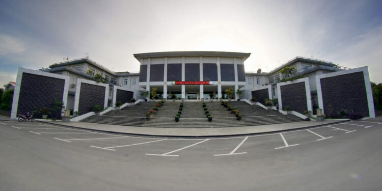 Ketua DPRD Ajak Anak Muda Asah Kreasi di BCH, Teras CIbiru, dan Mayang Sunda