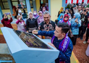 Kadisdik Jabar Resmikan RKB SMAN Jatiluhur