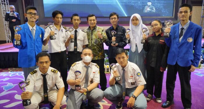 Komisi V DPRD Jabar Apresiasi Program SMK Award 2022