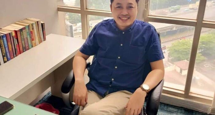 Mantan Direktur YLBHI : Terkait Investasi Telkomsel ke GoTo Rp 6,3 T, ditunggu Sikap Presiden