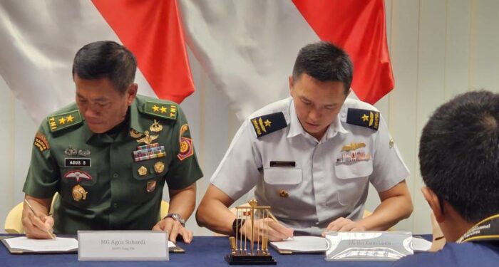 Asops Panglima TNI Tandatangani SOP Patkor Indosin di Singapura