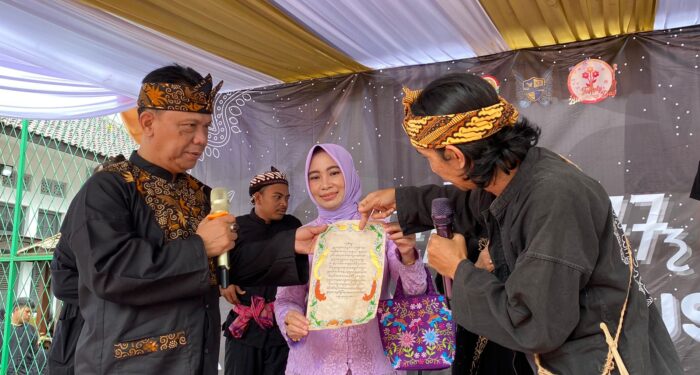 Galakkan Budaya Sunda, SMAN 20 Bandung Gelar Wingsati Puspa