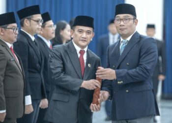 Ridwan Kamil Lantik 9 Pimpinan Tinggi di Lingkungan Pemprov Jabar