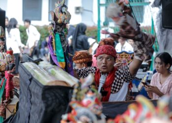Galakkan Budaya, SMAN 20 Bandung Sajikan Wayang Golek Hingga Janaka Sunda