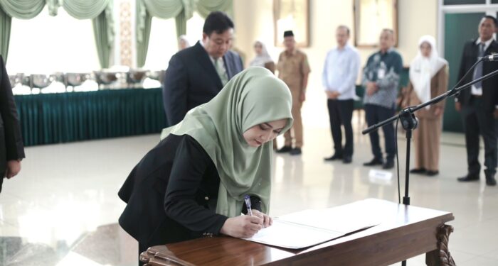 Dadang Kukuhkan Direksi dan Komisaris PT Bandung Daya Sentosa
