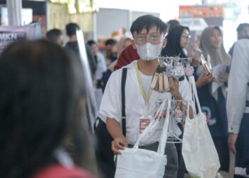 Ratusan Siswa SMK Jabar Meriahkan Pesta Wirausaha Muda