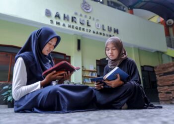 SmartTren Ramadhan 2023, Siswa SMAN 7 Bandung Pelajari Ilmu Tahsin