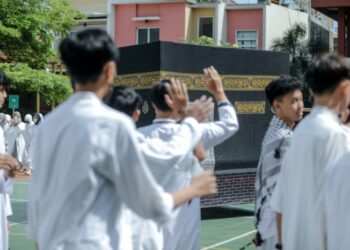 Meski Ramadhan Usai, SmartTren Iqra 3 di SMAN 23 Terus Lanjut