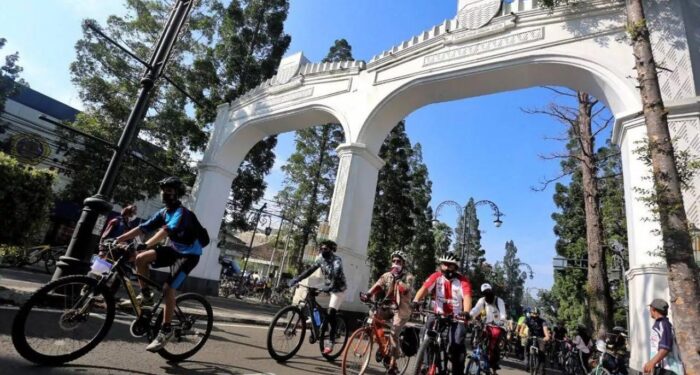 CFD Dago Kembali dibuka, Tidak Boleh Promosi dan Bawa Binatang