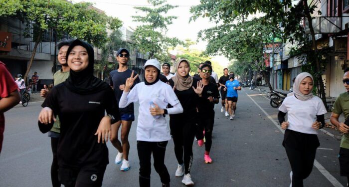 Mengenal Lebih Dekat Komunitas Lari Freerunners