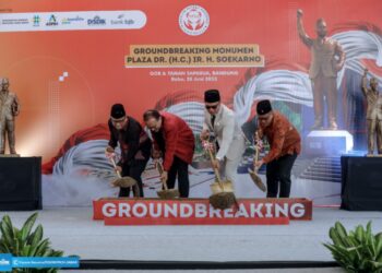 Emil Sebut Ini di Groundbreaking Monumen Plaza Soekarno