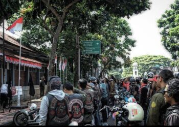 Tradisi Marak & Bantu Pesantren, Semarakkan HUT RI 78 Bikers Brotherhood 1% MC