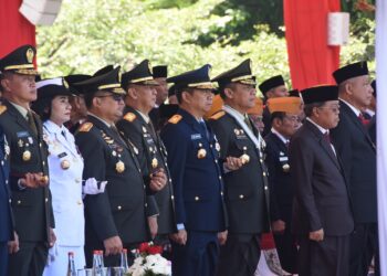 Dankoharmatau Ikuti Upacara HUT Ke-78 RI di Lapangan Gazibu