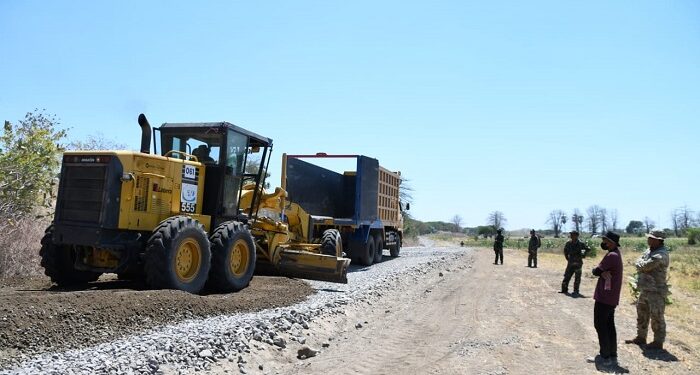 Latgab, TNI-US Indopacom Perbaiki Jalan Ranpur & Renovasi Sekolah