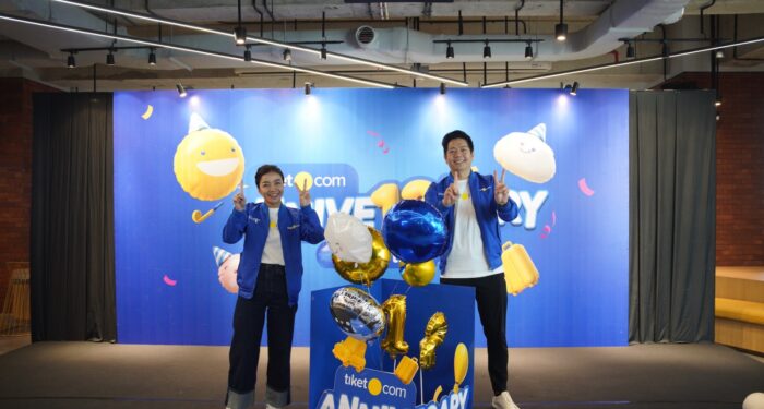 BEBAS, Birthday ke Dua Belas, tiket.com Serukan Semangat Berwisata