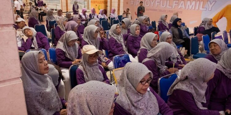 Nyaah Ka Kolot, Sekolah Lansia Tingkatkan Produktivitas