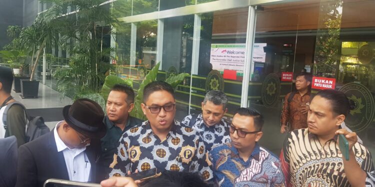 Dakwaan Penuntut Umum KPK Terhadap Dadan Tri Yudianto Membingungkan