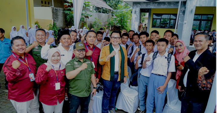 Puluhan Perusahaan Hadir di Job Fair & Expo P5 SMKN Kadipaten Tasikmalaya