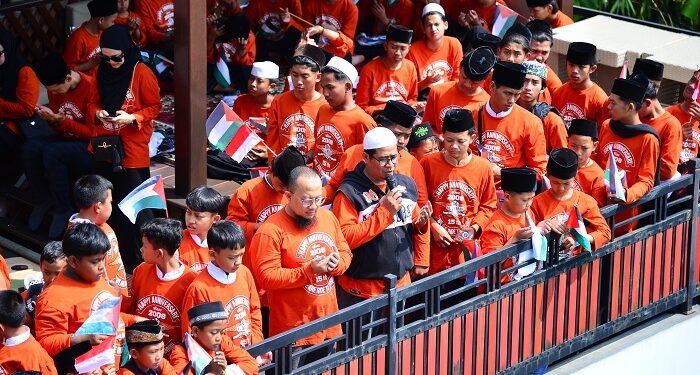 Peran MT Al-Jabbar 86 Bagi Santri Yatim Haris & Sandi