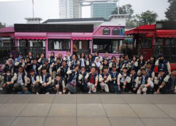 Siswa Tiongkok Ikut BARAYA di Balaikota Bandung