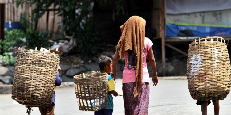 Tak Peka, Bupati dan Pejabat Garut Liburan Ke Hongkong