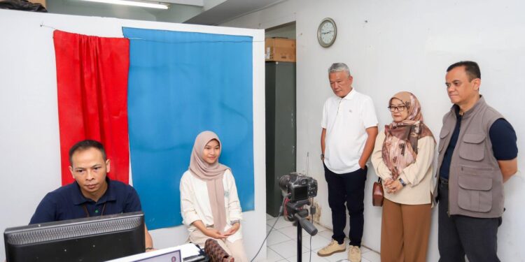 Meski Libur, Pemkot Bandung Akselerasi Perekaman KTP-el