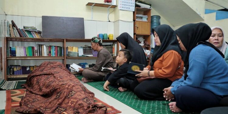 Petugas KPPS Kota Bandung Meninggal, Sistem Kesehatan Perlu Perbaikan