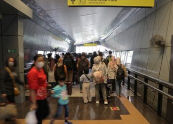 Libur Panjang, Puluhan Ribu Penumpang Manfaatkan Jasa KA