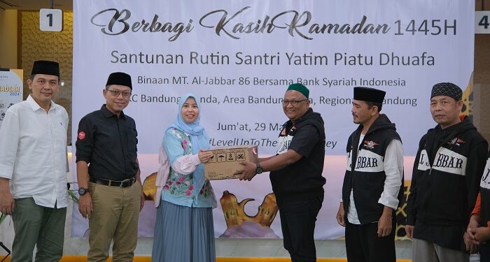 BSI Kenalkan Dunia Perbankan Kepada Santri Al Jabbar 86