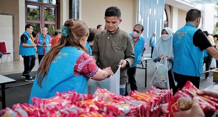 Masyarakat Tionghoa Peduli Gelontorkan 10.000 Paket Sembako di Bazar Murah