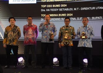 Keren Pisan, Tirta Raharja Raih Top Pembina BUMD 2024# Bintang 5 & Top CEO BUMD 2024