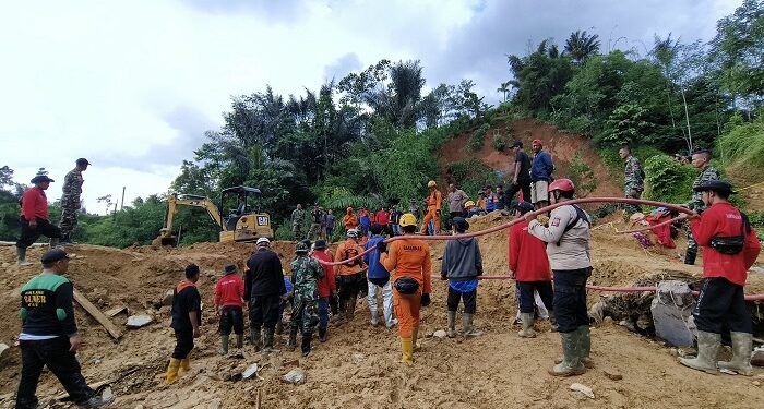 Astagfirullah, Bencana Longsor di Banjarwangi Garut Tewaskan 3 Warga