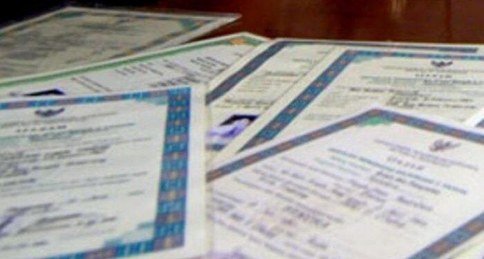 Eryani Sulam Minta Disdik Jabar Copot Kepsek Yang Tahan Ijazah Siswa