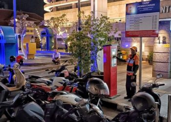 Gerak Cepat, Dishub Tertibkan Parkir Mahal di Kota Bandung